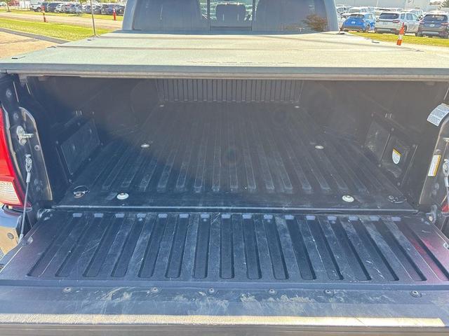 Photo of 2017 Magnetic Gray Metallic Toyota Tacoma