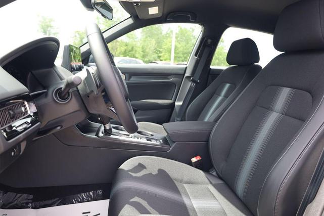 Photo of 2026 Platinum White Honda Civic