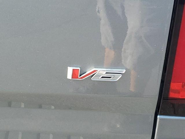 Photo of 2021 Satin Steel Metallic Chevrolet Colorado