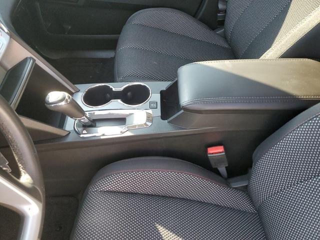 Photo of 2016 Summit White Chevrolet Equinox