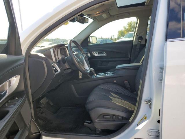 Photo of 2016 Summit White Chevrolet Equinox