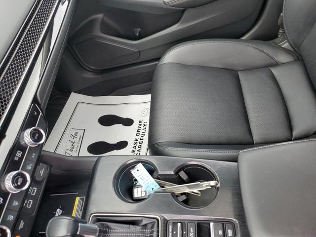 Photo of 2022 Lunar Silver Metallic Honda Civic