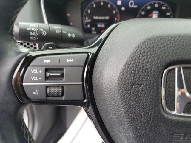 Photo of 2022 Lunar Silver Metallic Honda Civic