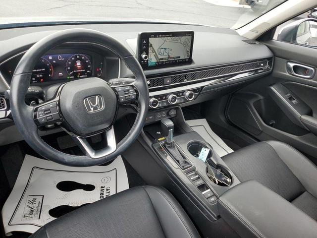 Photo of 2022 Lunar Silver Metallic Honda Civic