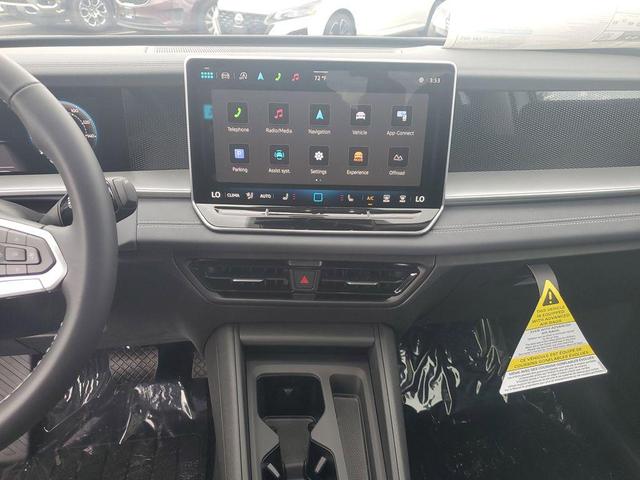 Photo of 2025 Pure White Volkswagen Tiguan