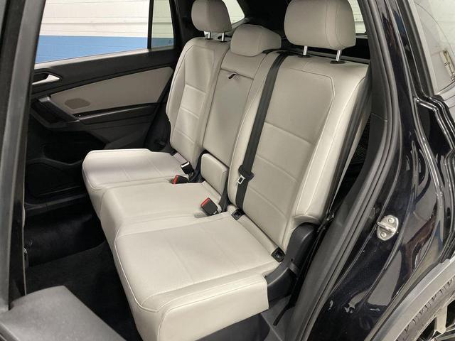 Photo of 2020 Deep Black Pearl Volkswagen Tiguan