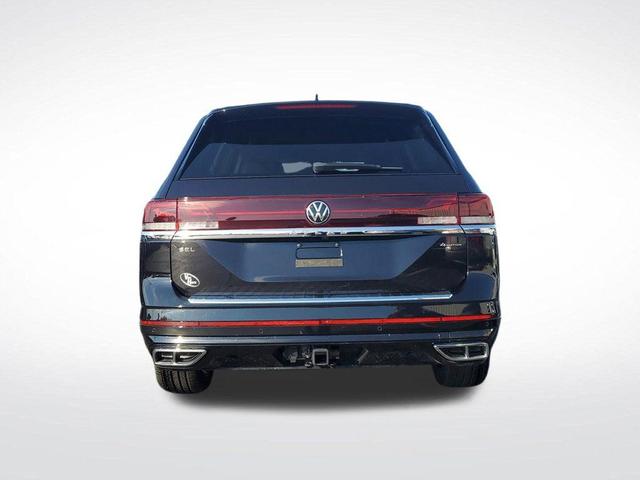 Photo of 2024 Deep Black Volkswagen Atlas