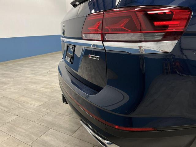 Photo of 2022 Blue Metallic Volkswagen Atlas