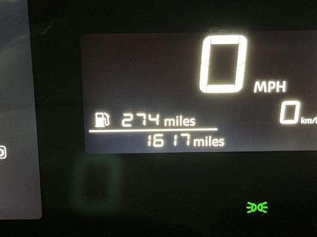 Photo of 2025 Deep Blue Pearl Nissan Kicks