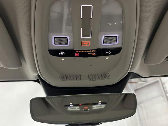 Photo of 2024 Gray Volvo S60