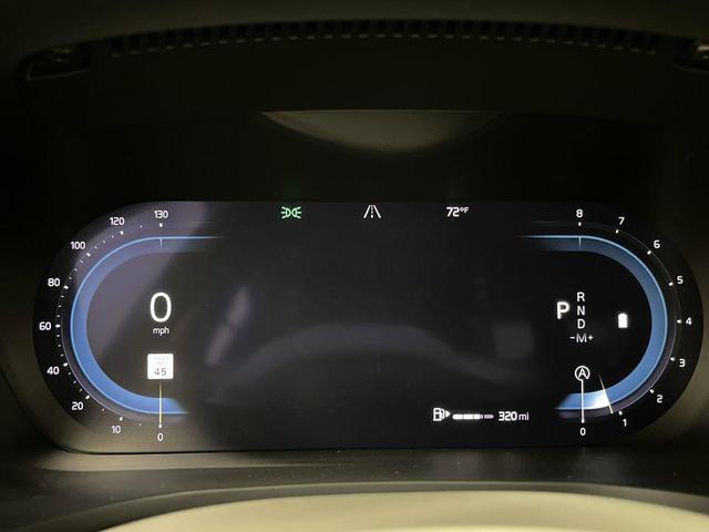 Photo of 2024 Gray Volvo S60