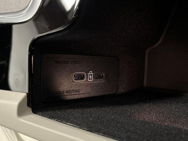 Photo of 2024 Gray Volvo S60