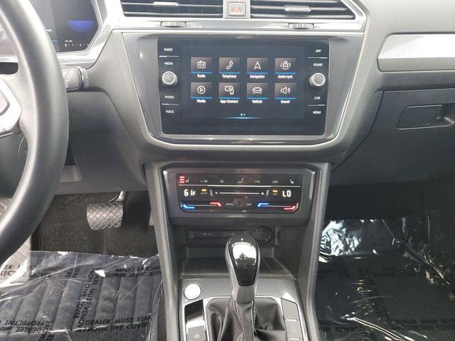 Photo of 2024 Pure White Volkswagen Tiguan