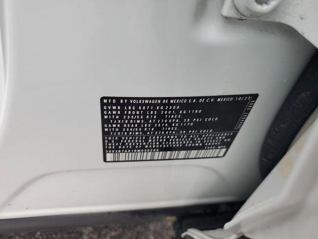 Photo of 2024 Pure White Volkswagen Tiguan