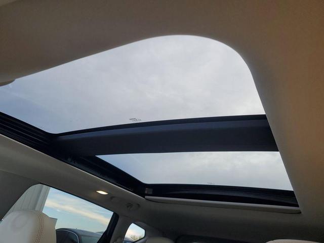 Photo of 2024 Gun Metallic Nissan Murano