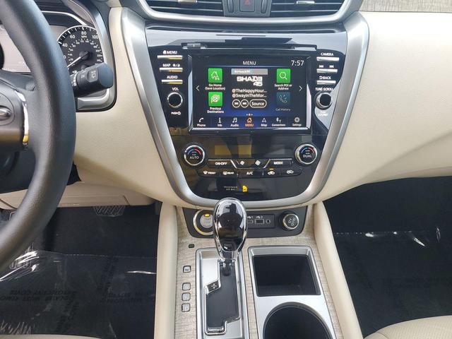 Photo of 2024 Gun Metallic Nissan Murano