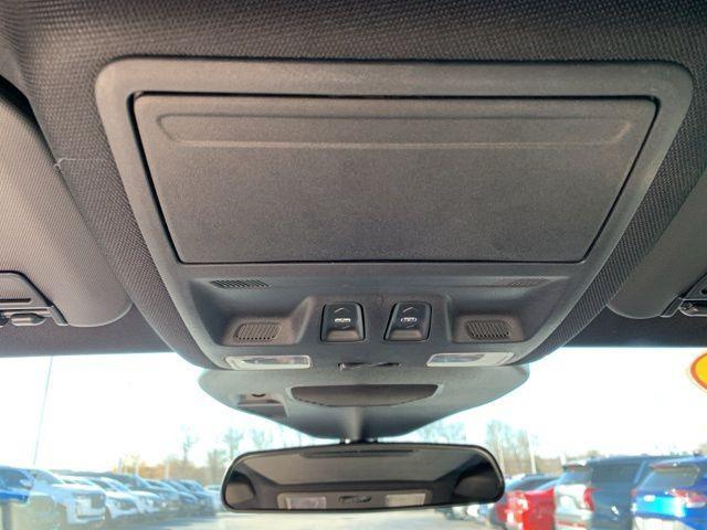 Photo of 2025 White Metallic Ford Escape