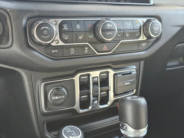 Photo of 2025 Mojito! Clear Coat Jeep Wrangler