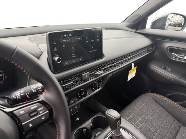 Photo of 2026 Nordic Forest Pearl Honda HR-V