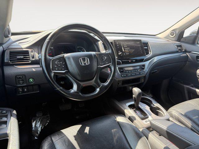 Photo of 2019 Modern Steel Metallic Honda Pilot