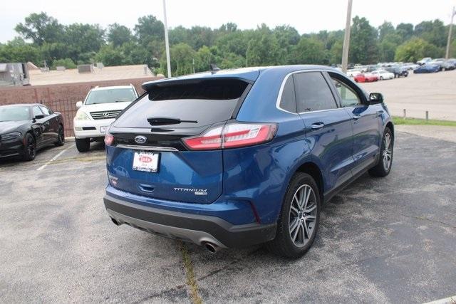 Photo of 2020 Atlas Blue Metallic Ford Edge