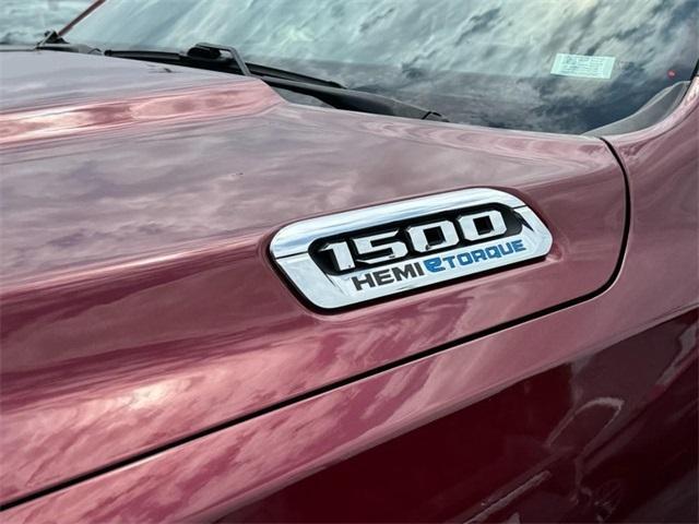 Photo of 2022 Delmonico Red Pearlcoat RAM 1500