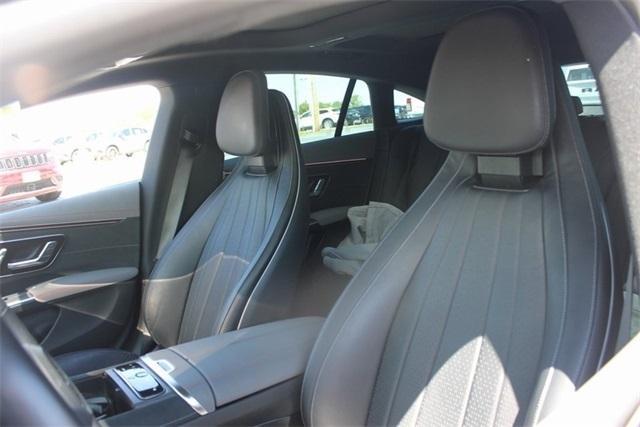 Photo of 2023 Obsidian Black Metallic Mercedes-Benz EQS 580