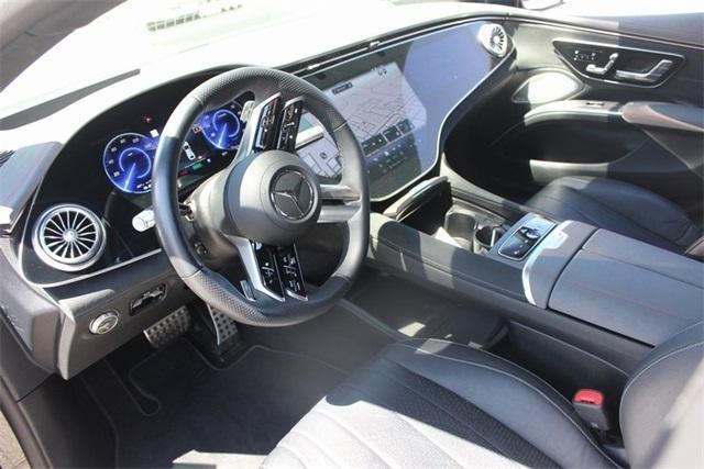 Photo of 2023 Obsidian Black Metallic Mercedes-Benz EQS 580