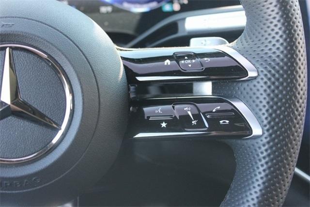 Photo of 2023 Obsidian Black Metallic Mercedes-Benz EQS 580