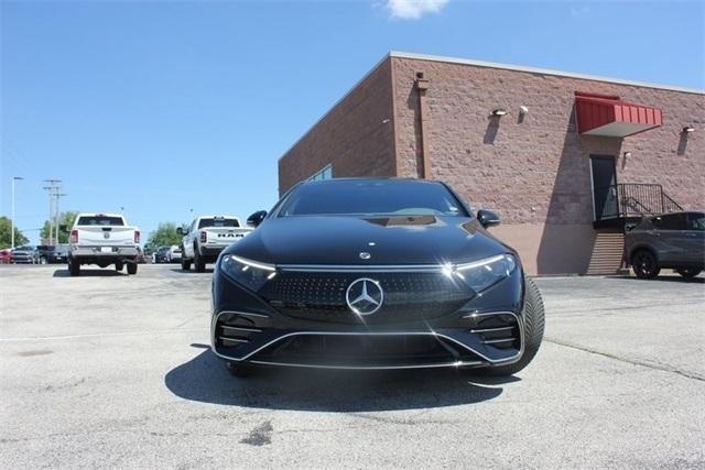 Photo of 2023 Obsidian Black Metallic Mercedes-Benz EQS 580