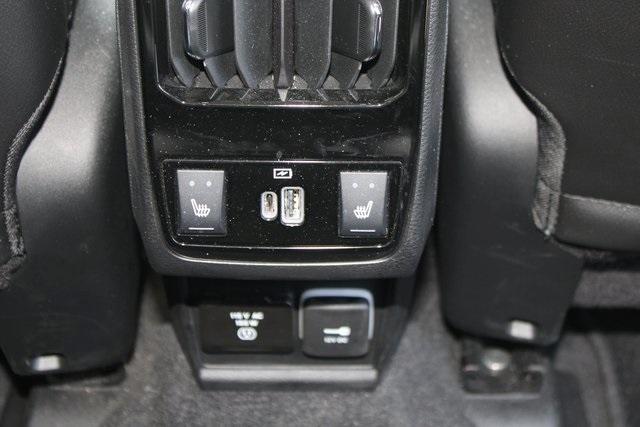 Photo of 2022 Sting Gray Clearcoat Jeep Compass