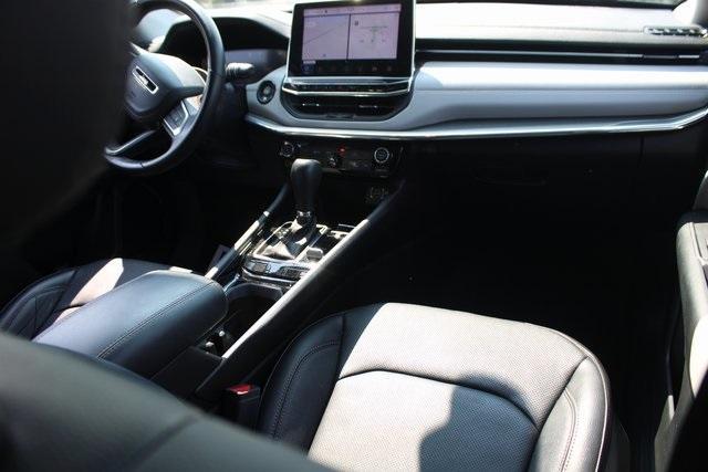 Photo of 2022 Sting Gray Clearcoat Jeep Compass