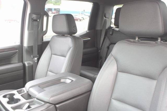 Photo of 2024 Summit White GMC Sierra 1500