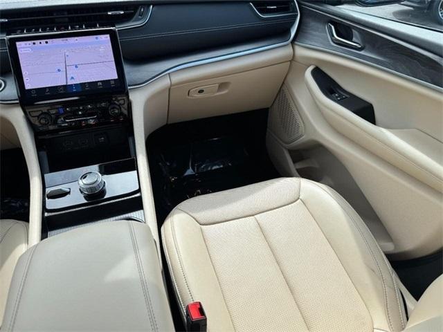 Photo of 2024 Midnight Sky Jeep Grand Cherokee L