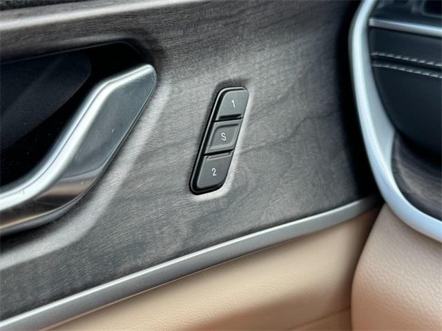 Photo of 2024 Midnight Sky Jeep Grand Cherokee L