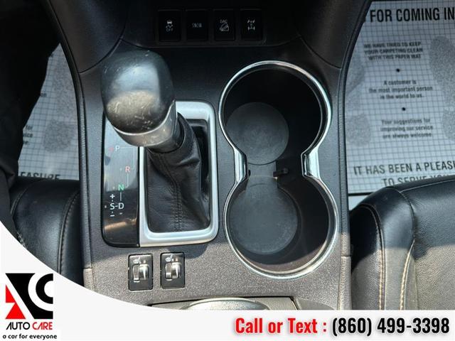 Photo of 2016 Silver Sky Metallic Toyota Highlander