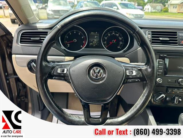 Photo of 2015 Toffee Brown Metallic Volkswagen Jetta