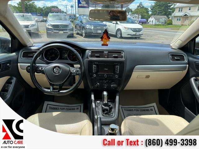 Photo of 2015 Toffee Brown Metallic Volkswagen Jetta