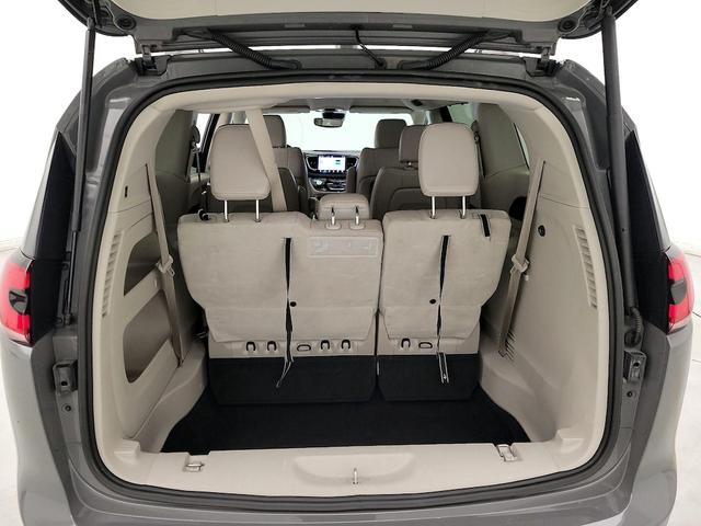 Photo of 2021 Gray Chrysler Pacifica