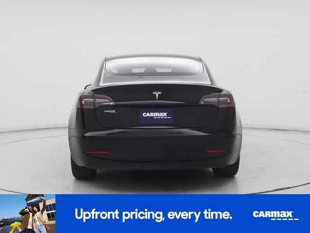 Photo of 2019 Black Tesla Model 3