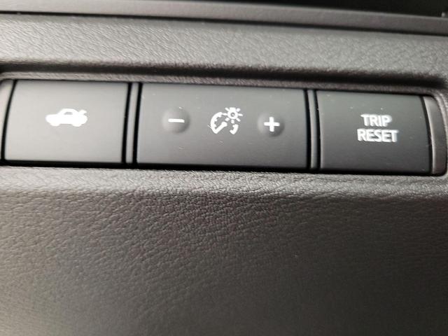 Photo of 2024 Silver Nissan Altima