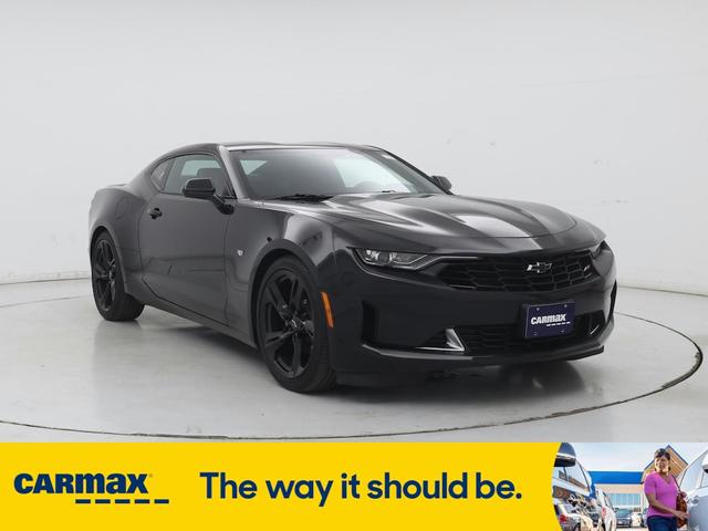 Photo of 2023 Black Chevrolet Camaro