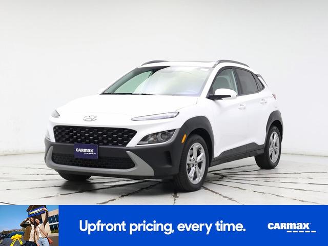 Photo of 2023 White Hyundai KONA