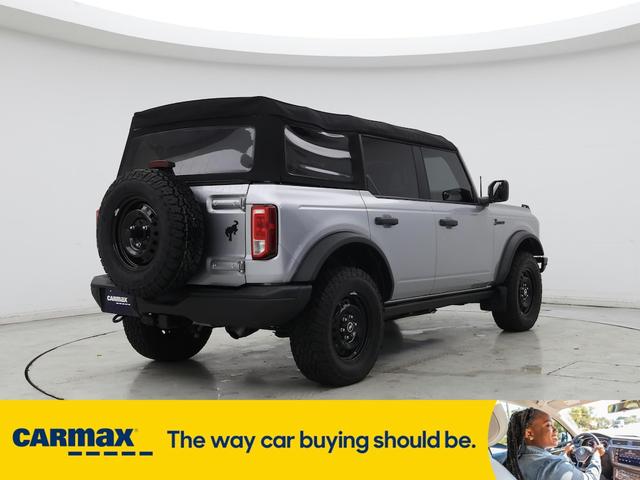 Photo of 2023 Silver Ford Bronco