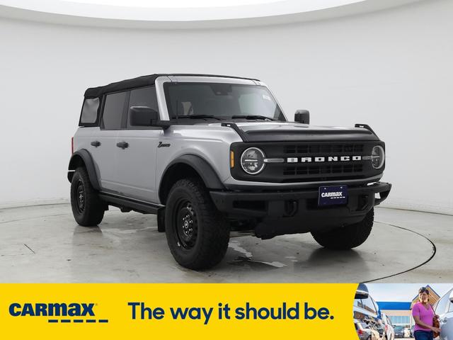 Photo of 2023 Silver Ford Bronco
