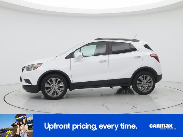 Photo of 2017 White Buick Encore