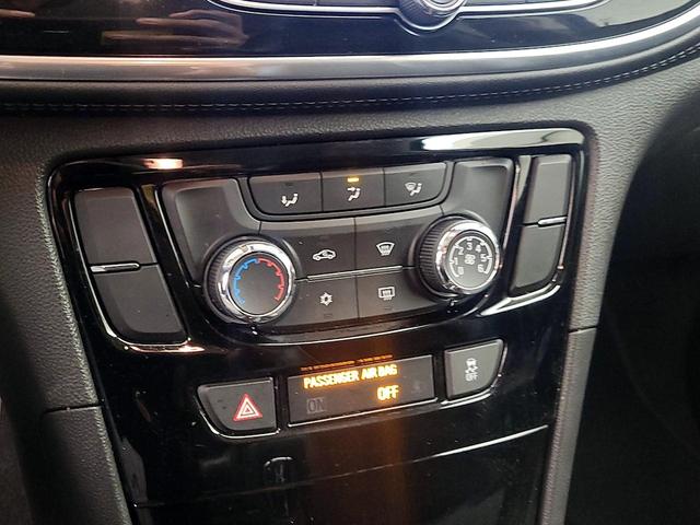 Photo of 2017 White Buick Encore
