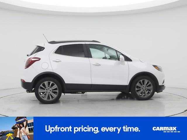 Photo of 2017 White Buick Encore