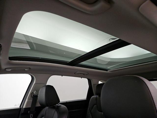 Photo of 2023 Gray Kia Sorento