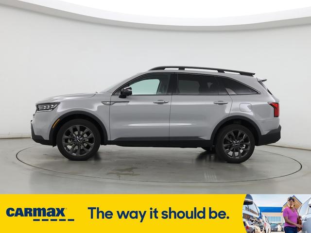 Photo of 2023 Gray Kia Sorento